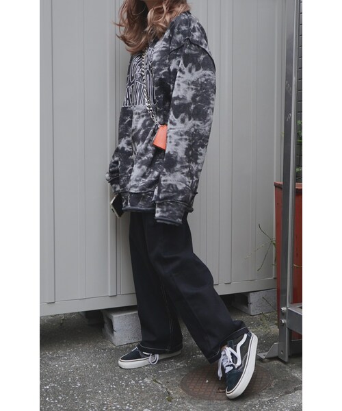 A.D.G（エーディージー）の「Back Pocket Design White Stitch Black Wide Pants（デニムパンツ・レディース・ブラック・FREE）」の4枚目の写真