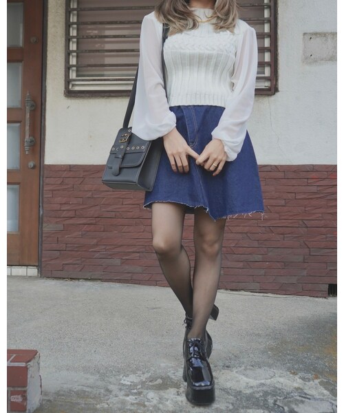 A.D.G（エーディージー）の「Cross Belted Square Shoulder Bag（ショルダーバッグ・レディース・ブラック・FREE）」の4枚目の写真