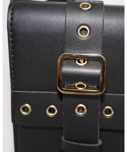 A.D.G（エーディージー）の「Cross Belted Square Shoulder Bag（ショルダーバッグ・レディース・ブラック・FREE）」の6枚目の写真