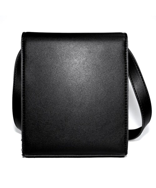 A.D.G（エーディージー）の「Cross Belted Square Shoulder Bag（ショルダーバッグ・レディース・ブラック・FREE）」の11枚目の写真