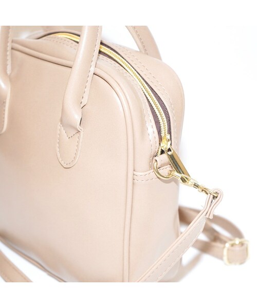 A.D.G（エーディージー）の「Handle&Shoulder 2way Square Bag (beige)（ショルダーバッグ・レディース・ベージュ・FREE）」の6枚目の写真