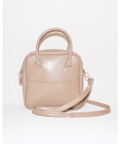 A.D.G（エーディージー）の「Handle&Shoulder 2way Square Bag (beige)（ショルダーバッグ・レディース・ベージュ・FREE）」の9枚目の写真