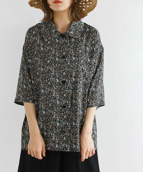 Crisp（クリスプ）の「フラワーオーバーシャツ[c1R3224]（シャツ/ブラウス・レディース・ブラック/ブルー/イエロー・FREE）」の2枚目の写真