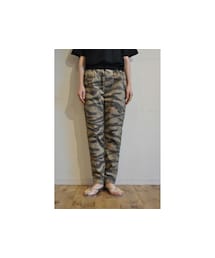 -- | カモフラージュパンツ(その他パンツ)