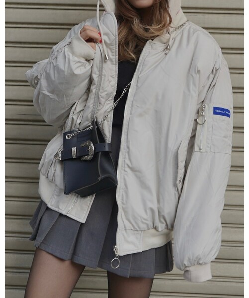 A.D.G（エーディージー）の「Double Belted Box Pleats Mini Skirt (grey)（スカート・レディース・グレー・FREE）」の5枚目の写真