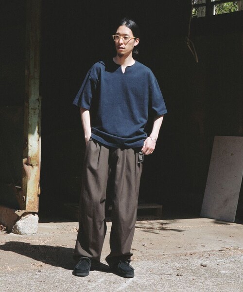 shiun（シウン）の「SHORT SLEEVE KEY NECK TEE（Tシャツ/カットソー・メンズ・ブルー/グレー・XS/S/M）」の21枚目の写真