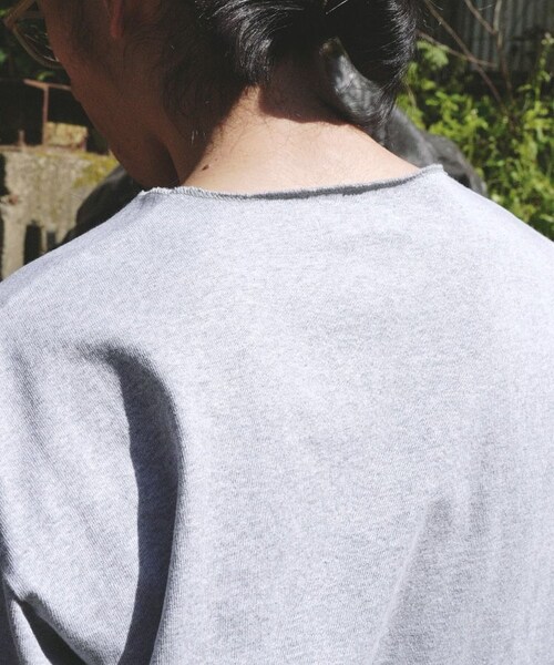 shiun（シウン）の「SHORT SLEEVE KEY NECK TEE（Tシャツ/カットソー・メンズ・ブルー/グレー・XS/S/M）」の10枚目の写真