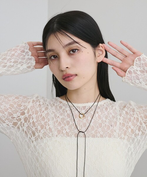 VIS（ビス）の「ニュアンスリングマルチコードネックレス（ネックレス・レディース・ゴールド/シルバー・F）」の4枚目の写真