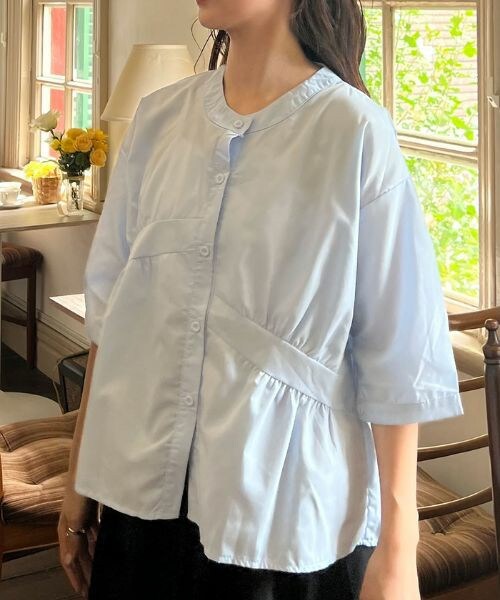 DHOLIC(ディーホリック)の「リネン混アンバランスブラウス(シャツ/ブラウス・レディース・ブルー・FREE)」の1枚目の写真