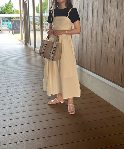 t a r o s u(タロス)の「crumply ribbon cami onepiece/クランブリィリボンキャミワンピース(ワンピース・レディース・ブラウン/ホワイト・FREE)」の2枚目の写真