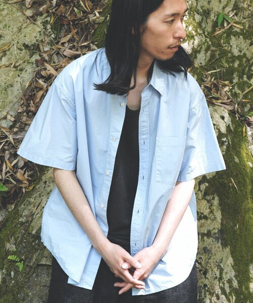 shiun(シウン)の「WASHED SHORT SLEEVE SHIRT(シャツ/ブラウス・メンズ・ホワイト/ブルー・XS/S/M)」の2枚目の写真