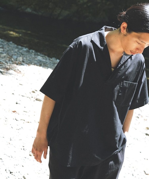shiun(シウン)の「SKIPPER SHORT SLEEVE SHIRT(シャツ/ブラウス・メンズ・ブラック・XS/S/M)」の9枚目の写真