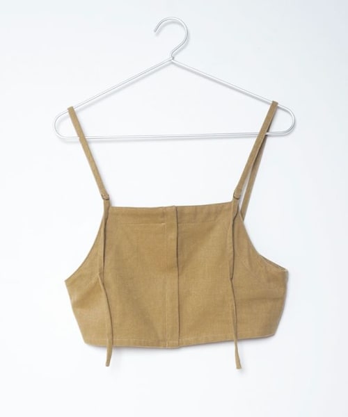 Crisp（クリスプ）の「フロントジップキャミトップス[c1R3306]（その他トップス・レディース・ベージュ/ブラック/アイボリー・FREE）」の6枚目の写真