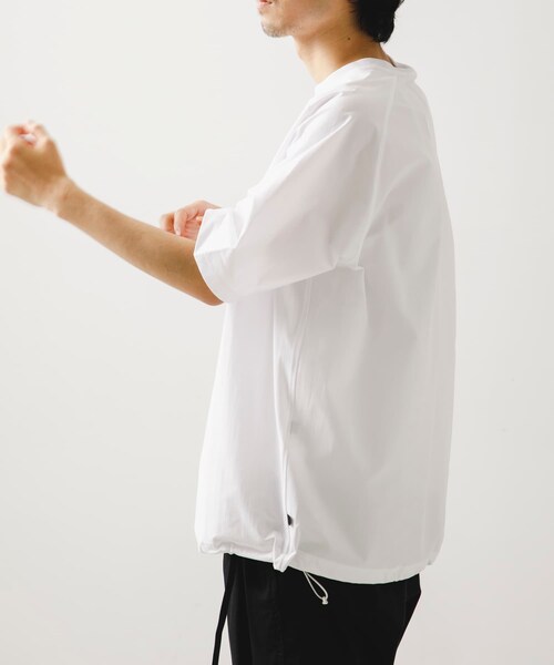 URBAN RESEARCH（アーバンリサーチ）の「DAIWA PIER39　TECH LIGHTWEIGHT S/S TEE（Tシャツ/カットソー・メンズ・CHARCOAL/BLACK/WOLF GRAY/WHITE・S/M/L/XL）」の7枚目の写真