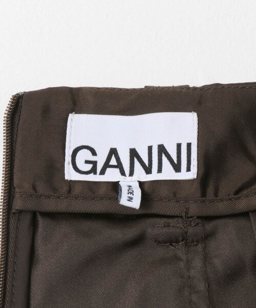 URBAN RESEARCH（アーバンリサーチ）の「GANNI　DUCHESSE NYLON POCKET SKIRT（スカート・レディース・DEMITASSE・36）」の8枚目の写真