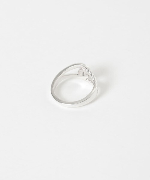 URBAN RESEARCH(アーバンリサーチ)の「XOLO DOUBLE LOOP RING(リング・メンズ・SILVER・L)」の4枚目の写真