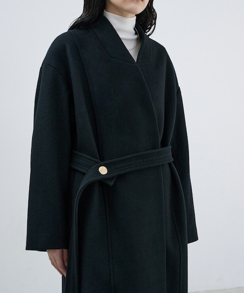 SIWEM（シウム）の「SUPER140S MELTON COAT（ノーカラーコート）」 - WEAR