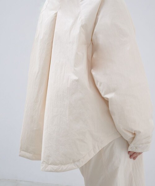 SIWEM（シウム）の「PUFFER FLARE JACKET（ダウンジャケット/コート・レディース・ホワイト・F）」の9枚目の写真