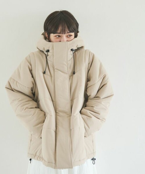Crisp（クリスプ）の「ミドルパディングジャケット[c8R3304]（ダウンジャケット/コート・レディース・グレージュ/アイボリー・FREE）」の2枚目の写真