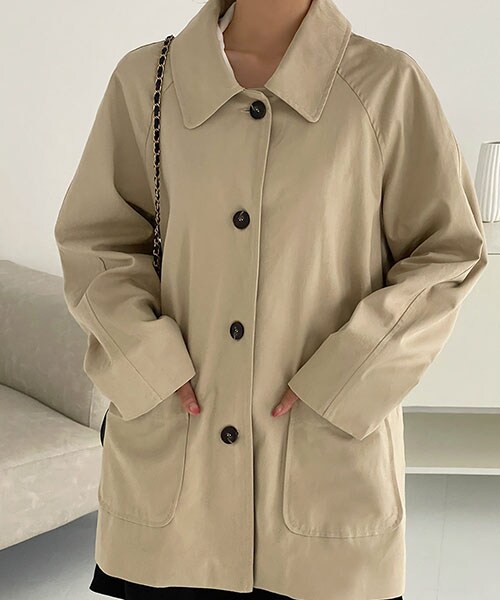 DHOLIC(ディーホリック)の「ラグランハーフトレンチコート(トレンチコート・レディース・アイボリー/ブラックグレー/ライトベージュ・FREE)」の1枚目の写真