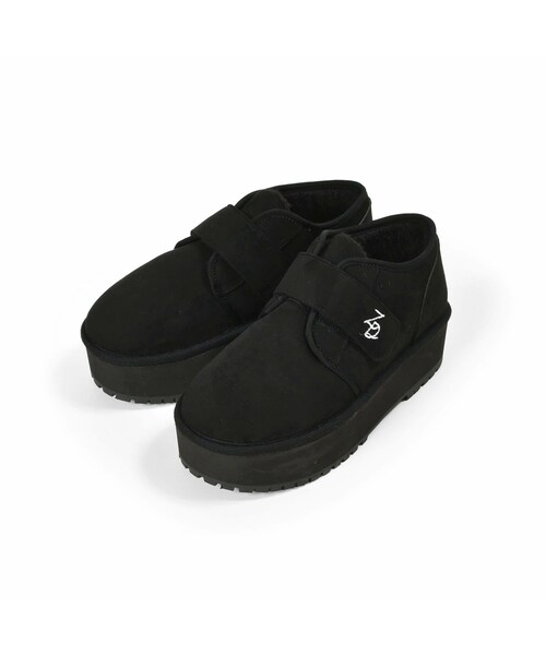 ZIDDY（ジディ）の「厚底ムートンブーツ(21~24cm)（ブーツ・キッズ・ベージュ/ブラック・23㎝）」の2枚目の写真