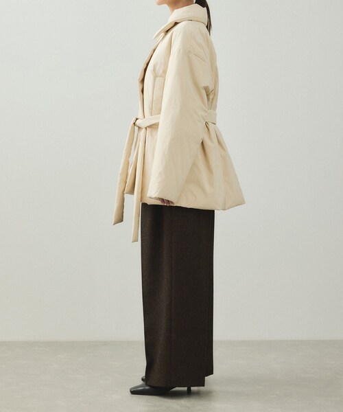 ADAM ET ROPE'（アダムエロペ）の「【EMOELLE】ライトダウンコート（ダウンジャケット/コート・レディース・ブラック/キナリ系・F）」の18枚目の写真