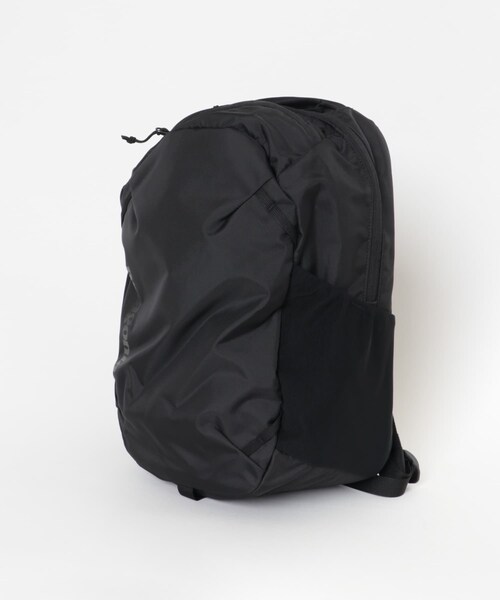 URBAN RESEARCH DOORS(アーバンリサーチドアーズ)の「patagonia Atom Day Pack 24L(バックパック/リュック・レディース・SRPO/BLK/SMDB・one)」の5枚目の写真