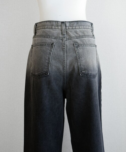Marient（マリエント）の「グラデーションデニムPT（デニムパンツ・レディース・ブラック・FREE）」の3枚目の写真