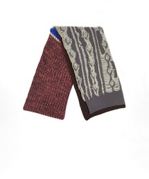 Eye-catching Jacquard Knit Scarf