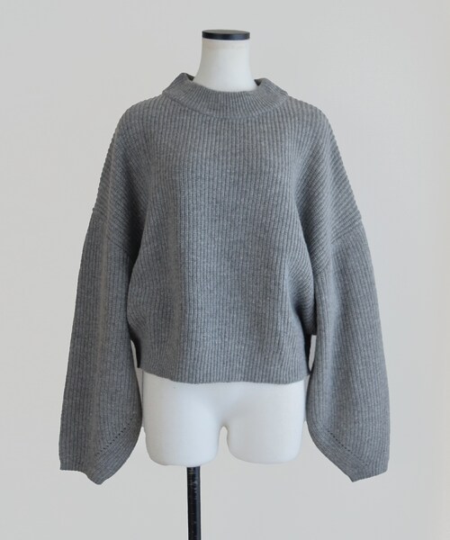 Marient(マリエント)の「ボリュームスリーブKT(ニット/セーター・レディース・グレー/ブラック・FREE)」の1枚目の写真