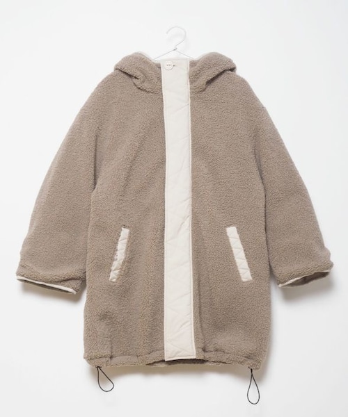 Crisp（クリスプ）の「オーバーボアフードコート[c8R3309]（その他アウター・レディース・グレージュ・FREE）」の2枚目の写真
