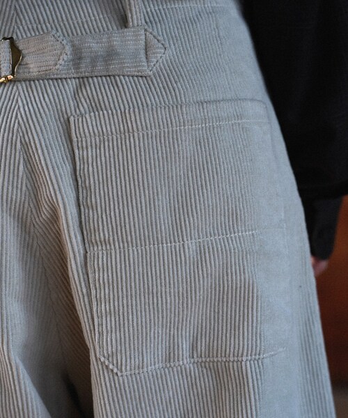 shiun（シウン）の「CORDUROY TROUSERS（その他パンツ・メンズ・ホワイト・XS/S/M）」の12枚目の写真