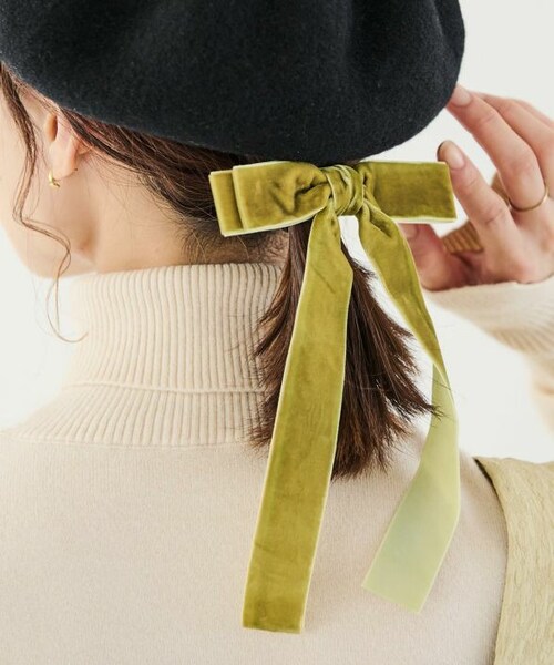 Crisp（クリスプ）の「ベロアリボンヘアゴム[c3R3315]（ヘアゴム・レディース・ベージュ/ダークブラウン/グリーン・FREE）」の3枚目の写真