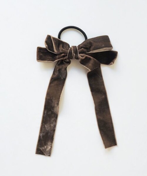 Crisp（クリスプ）の「ベロアリボンヘアゴム[c3R3315]（ヘアゴム・レディース・ベージュ/ダークブラウン/グリーン・FREE）」の4枚目の写真