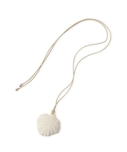 ADAM ET ROPE'(アダムエロペ)の「【EMOELLE】Stone like shell necklace(ネックレス・レディース・オフホワイト・F)」の4枚目の写真