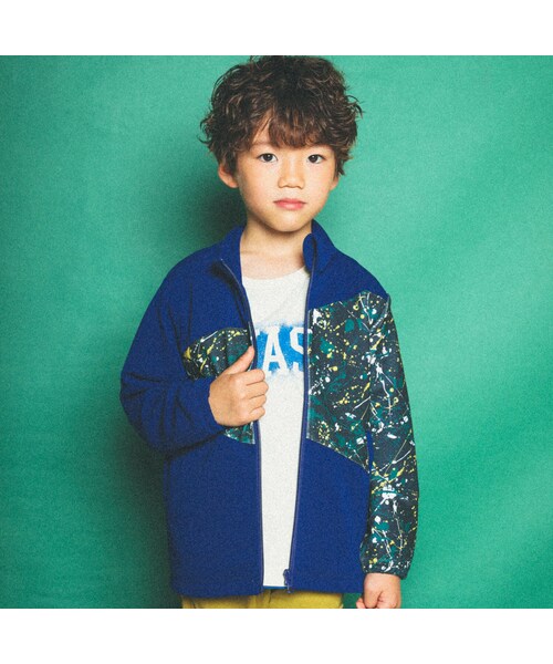 WASK（ワスク）の「ペンキ柄切り替えジャケットブークレジャージー(100~160cm)（ジャージ・キッズ・ブラック/ブルー・110）」の2枚目の写真