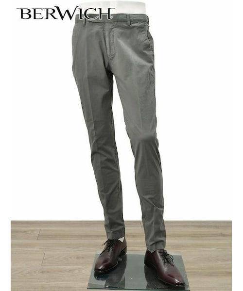BERWICH（ベルウィッチ）の「チノスラックス（チノパンツ）」 - WEAR