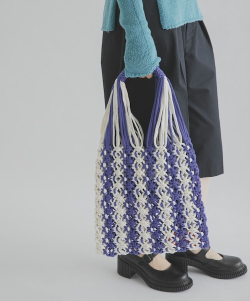 THE GOODLAND MARKET（ザグッドランドマーケット）の「PROJECT 1000　MACRAME NET（ハンドバッグ・レディース・ylw×kha/blu×ivory/pk×grn/red × sax・One）」の2枚目の写真