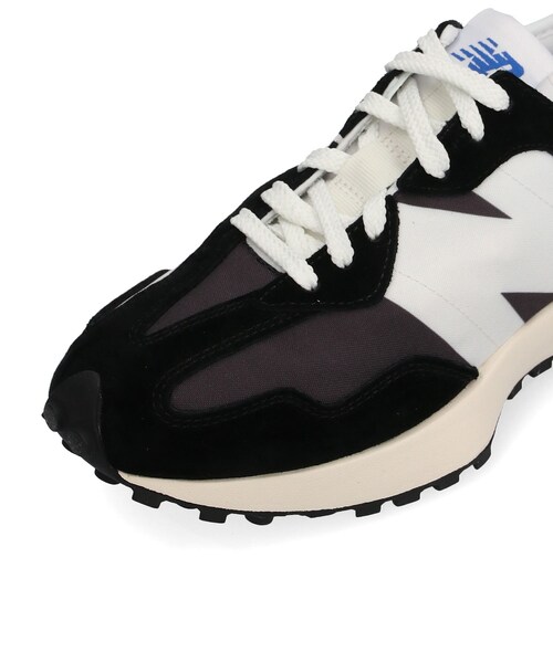 ADAM ET ROPE'（アダムエロペ）の「【New balance】MS327（スニーカー・メンズ・ブラック/レッド・26.0/27.0/28.0）」の10枚目の写真