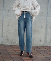 LAULEN（ローレン）の「slanting stitch tapered denim（デニムパンツ・レディース）」