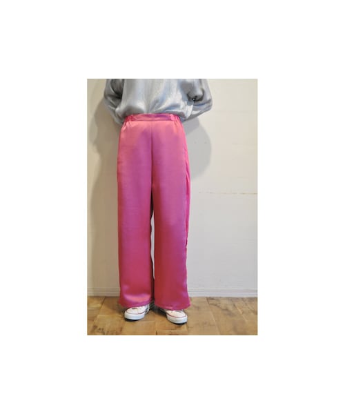 RehersalL（リハーズオール）の「ダブルサテンラインパンツ（その他パンツ・レディース・ホワイト/グリーン/ピンク/ブラック・one）」の4枚目の写真