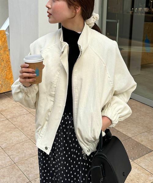 DHOLIC(ディーホリック)の「スプリングジャンパー(ブルゾン・レディース・ホワイト・FREE)」の1枚目の写真