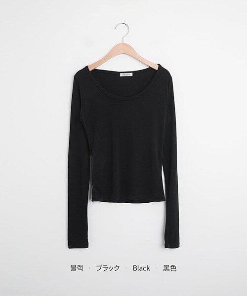 DHOLIC（ディーホリック）の「フィンガーホールUネックTシャツ（Tシャツ/カットソー・レディース・イエロー/アイボリー/ブラック/ピンク/ブラウン/ディープレッド/スカイブルー/ディープブルー/ミント・FREE）」の3枚目の写真