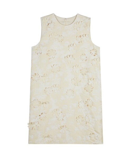 JNBY（ジェーエヌビーワイ）の「3D Floral-jacquard Dress（ワンピース・レディース・ベージュ/ブラック・36/38/40）」の2枚目の写真
