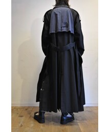 -- | バイカラートレンチコート(トレンチコート)