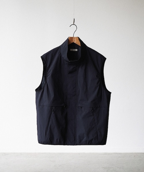 shiun（シウン）の「TECH VEST（ベスト）」 - WEAR