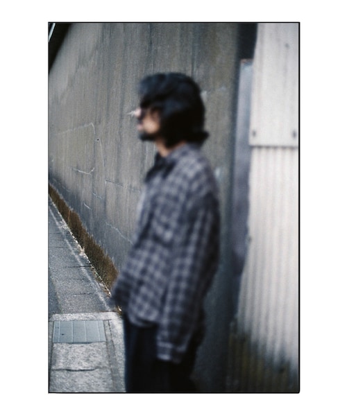 shiun（シウン）の「OMBRE SHIRT（シャツ/ブラウス・メンズ・グレー・XS/S/M）」の14枚目の写真