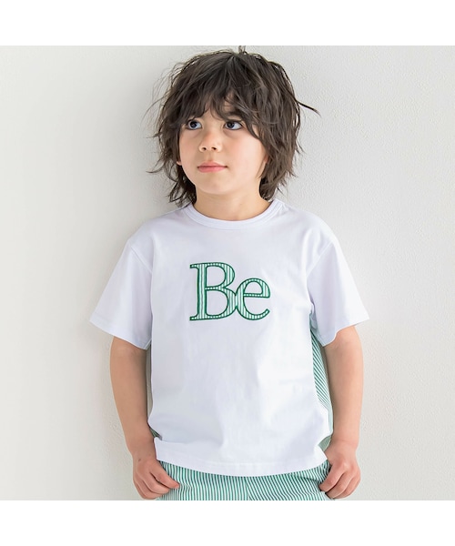 BeBe(ベベ)の「ストライプ切替パッチロゴ半袖Tシャツ(90~150cm)(Tシャツ/カットソー・キッズ・ホワイト/ブラック・110)」の1枚目の写真