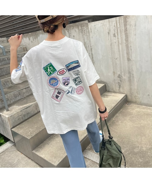 copine(コピン)の「ワッペン刺繍Tシャツ(ホワイト)(Tシャツ/カットソー・レディース・ホワイト・F)」の1枚目の写真