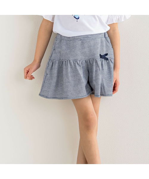 BeBe(ベベ)の「バーズアイフリルショートパンツ(90~150cm)(その他パンツ・キッズ・ブルー/パープル・110)」の1枚目の写真